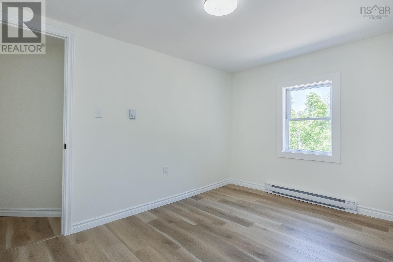 638 Port Lorne Road Property Photo 15