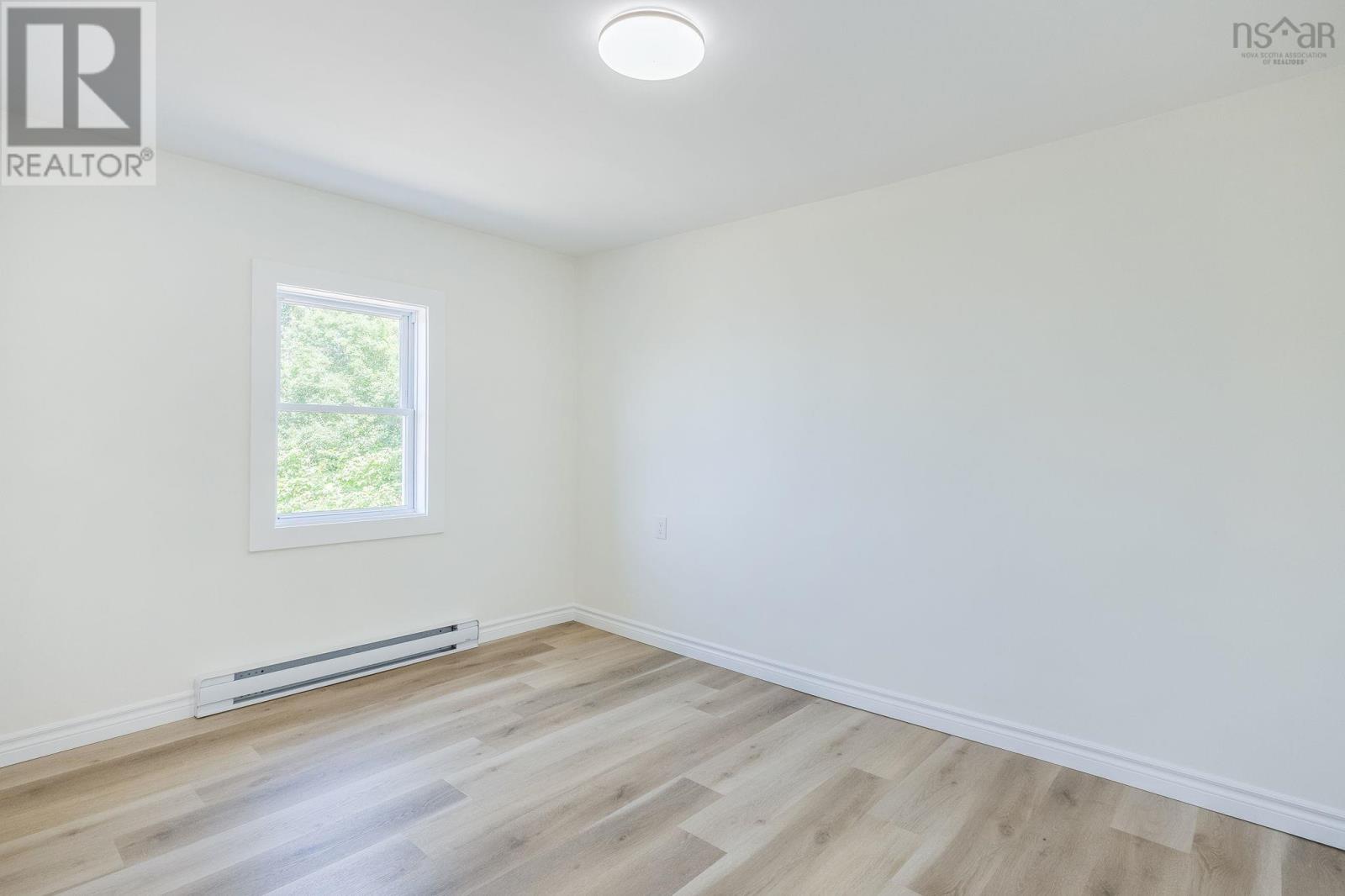 638 Port Lorne Road Property Photo 16