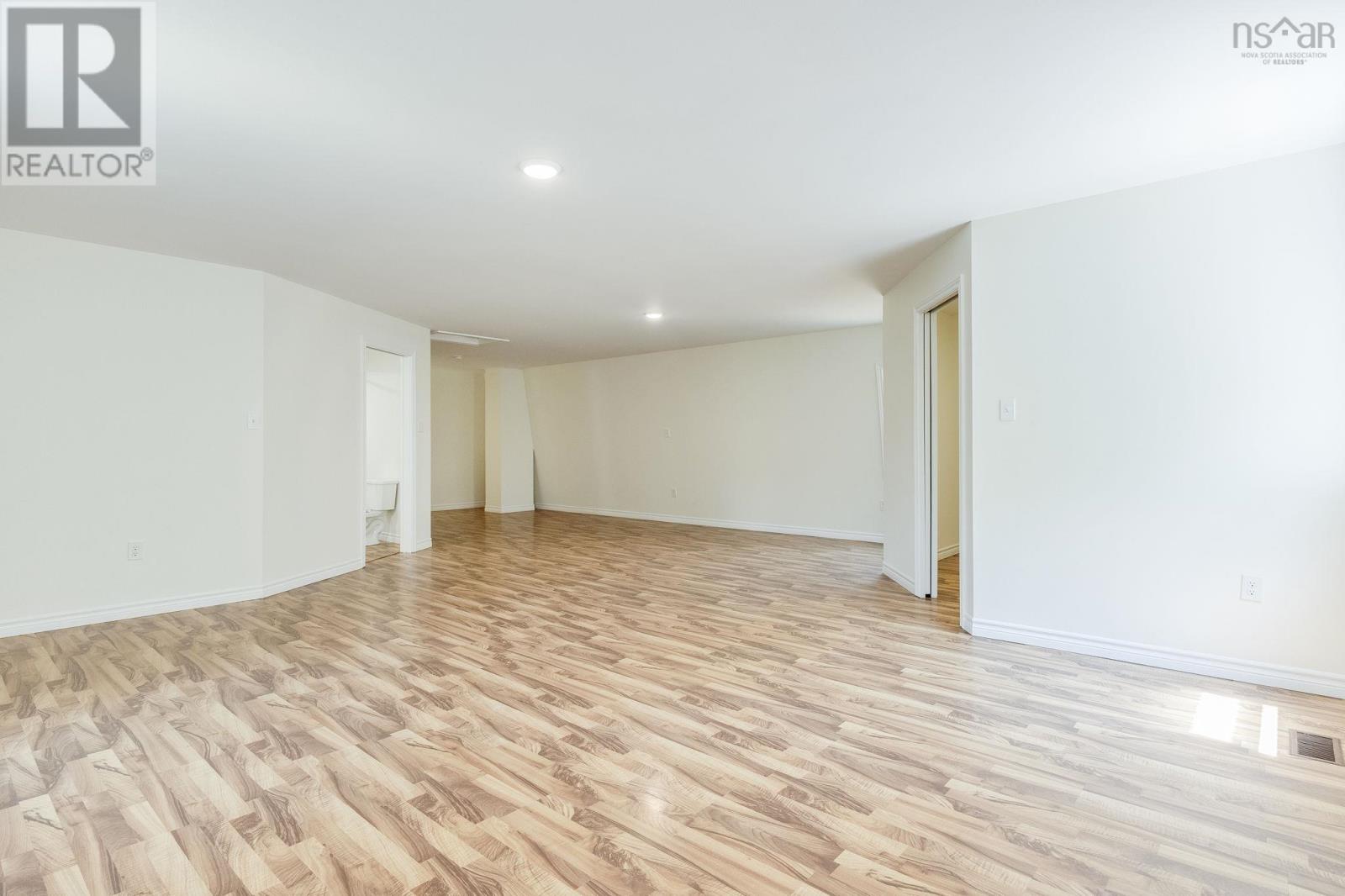 638 Port Lorne Road Property Photo 25