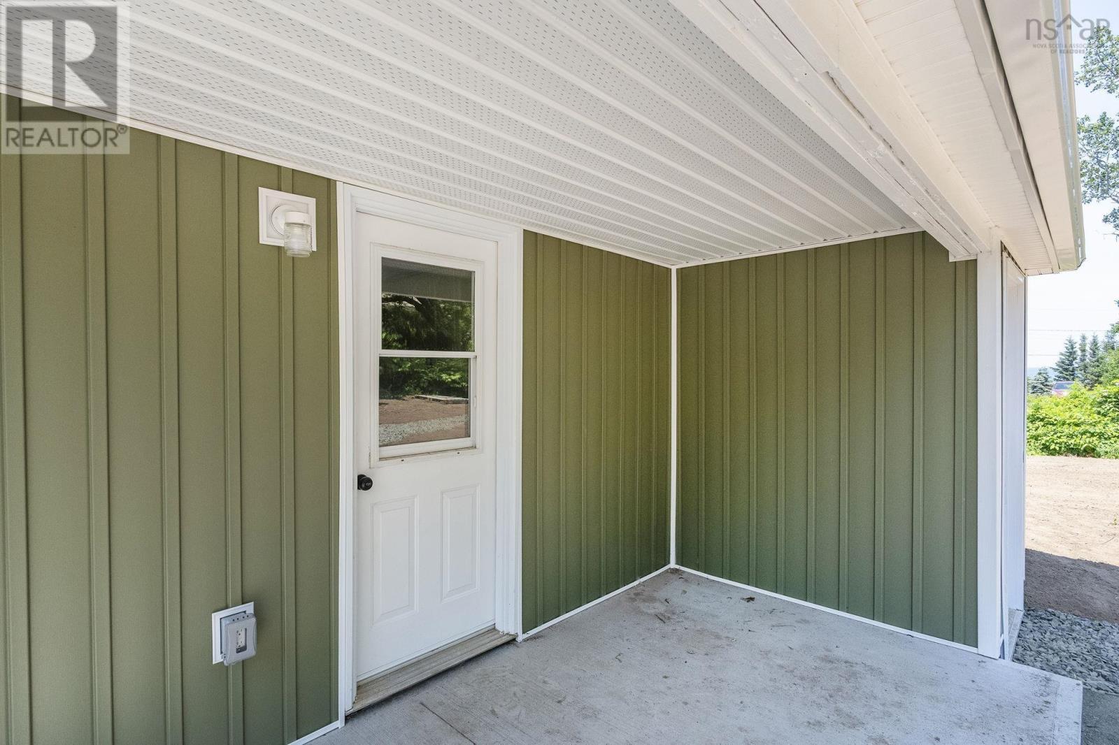 638 Port Lorne Road Property Photo 42