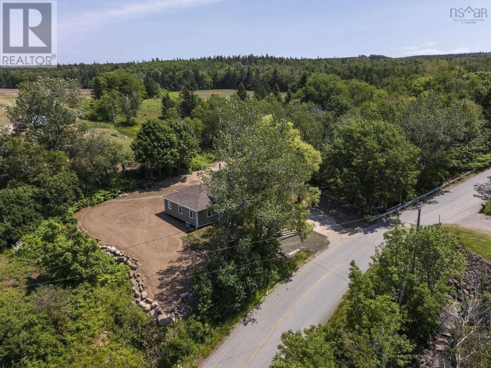 638 Port Lorne Road Property Photo 45