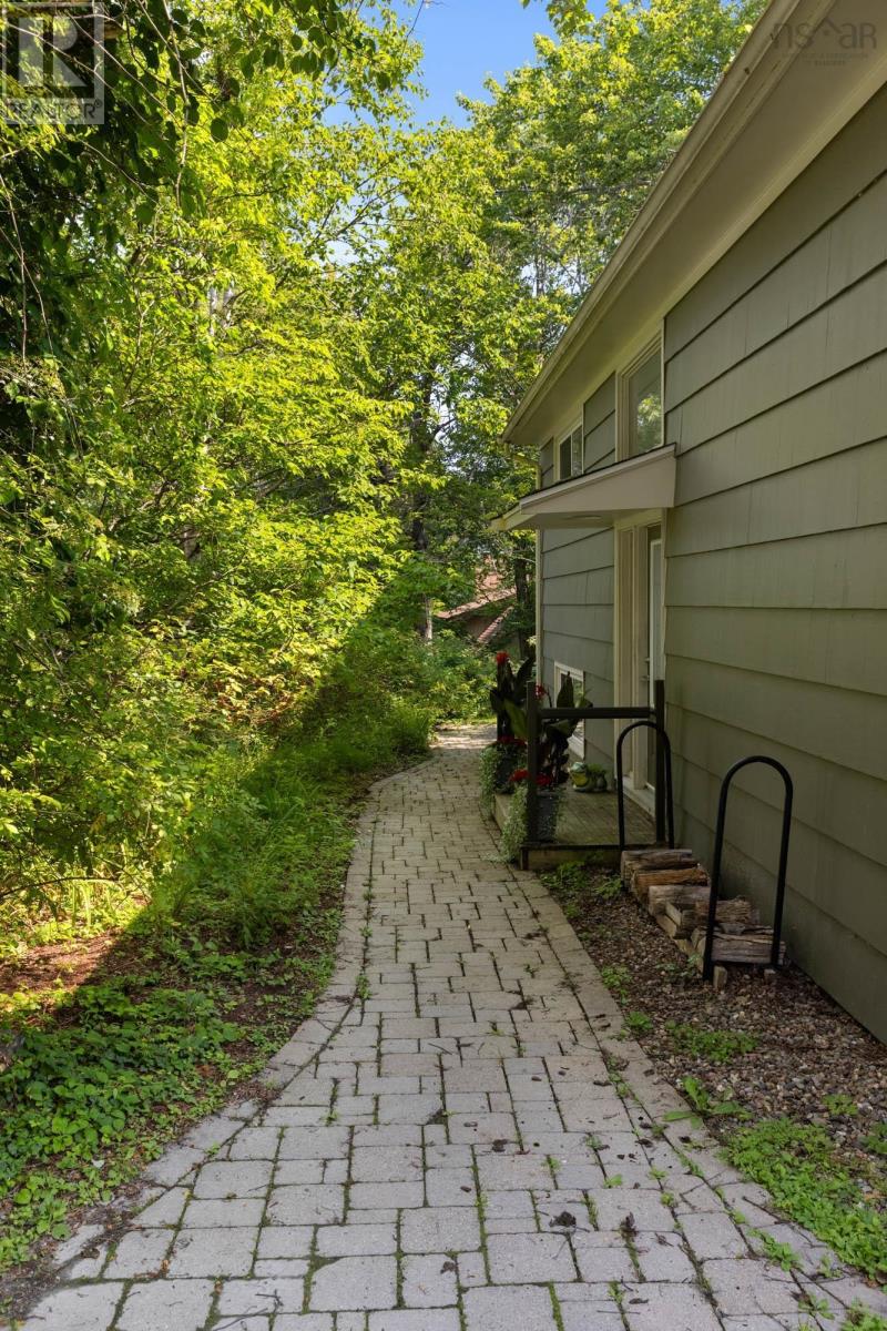20 Kirk Road Property Photo 3