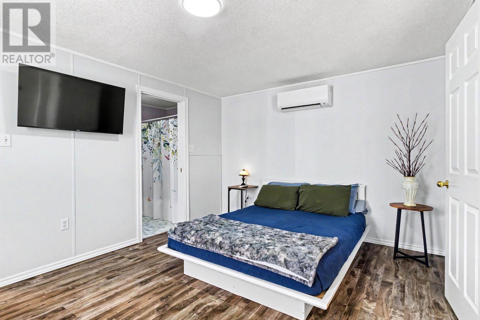 24 Dale Drive Property Photo 8