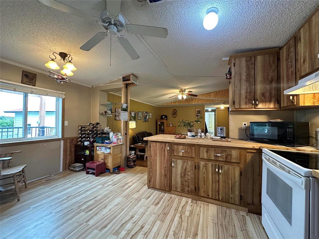 167 Church Avenue Property Photo 9