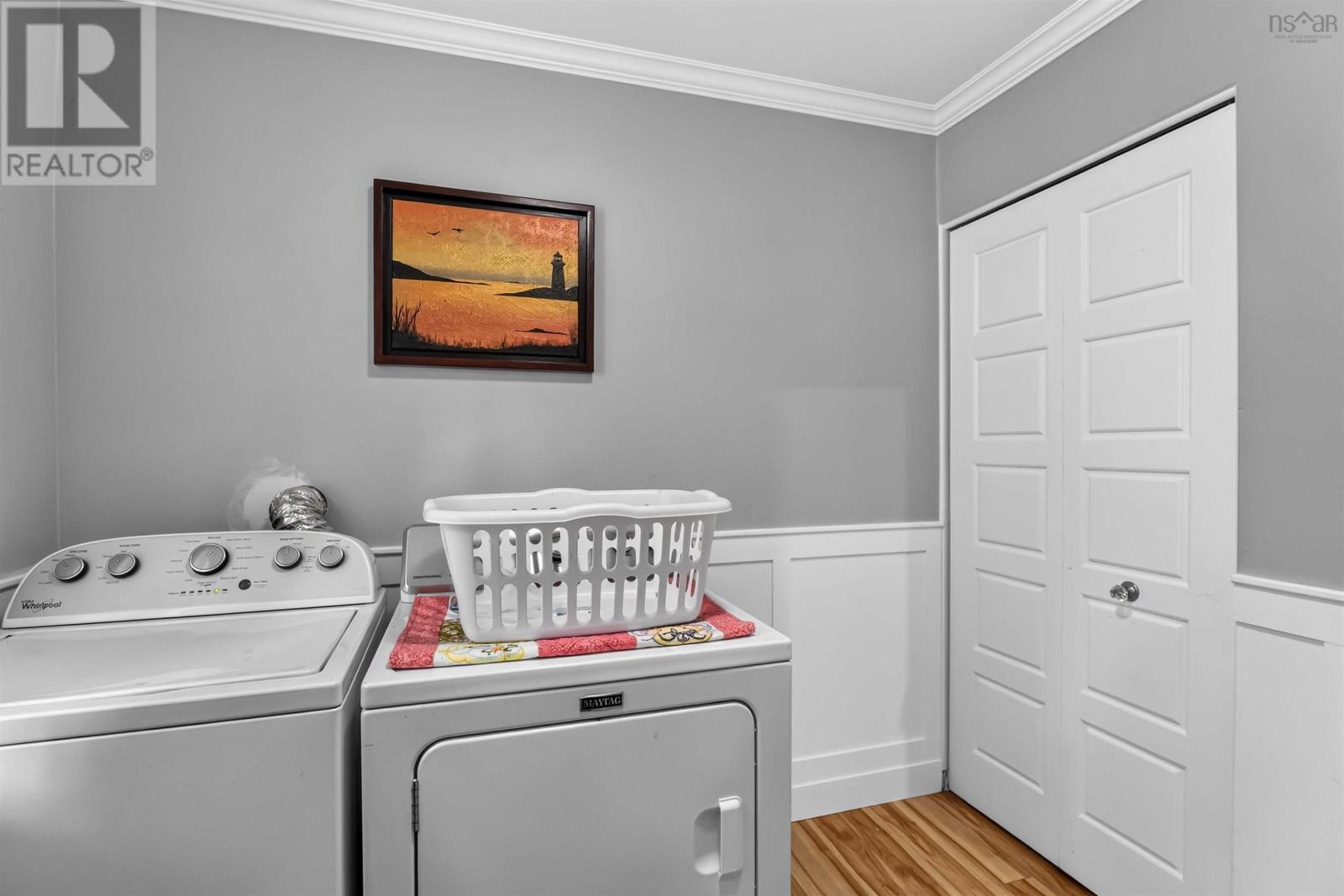 130 Sunset Crescent Property Photo 16