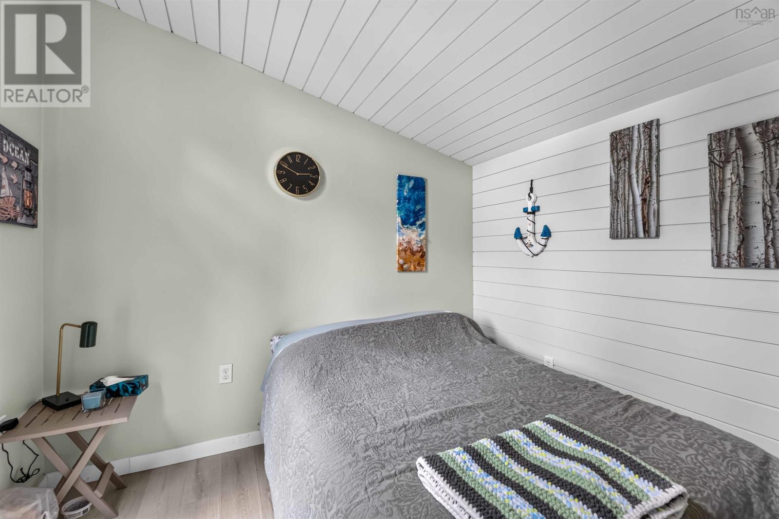 130 Sunset Crescent Property Photo 25