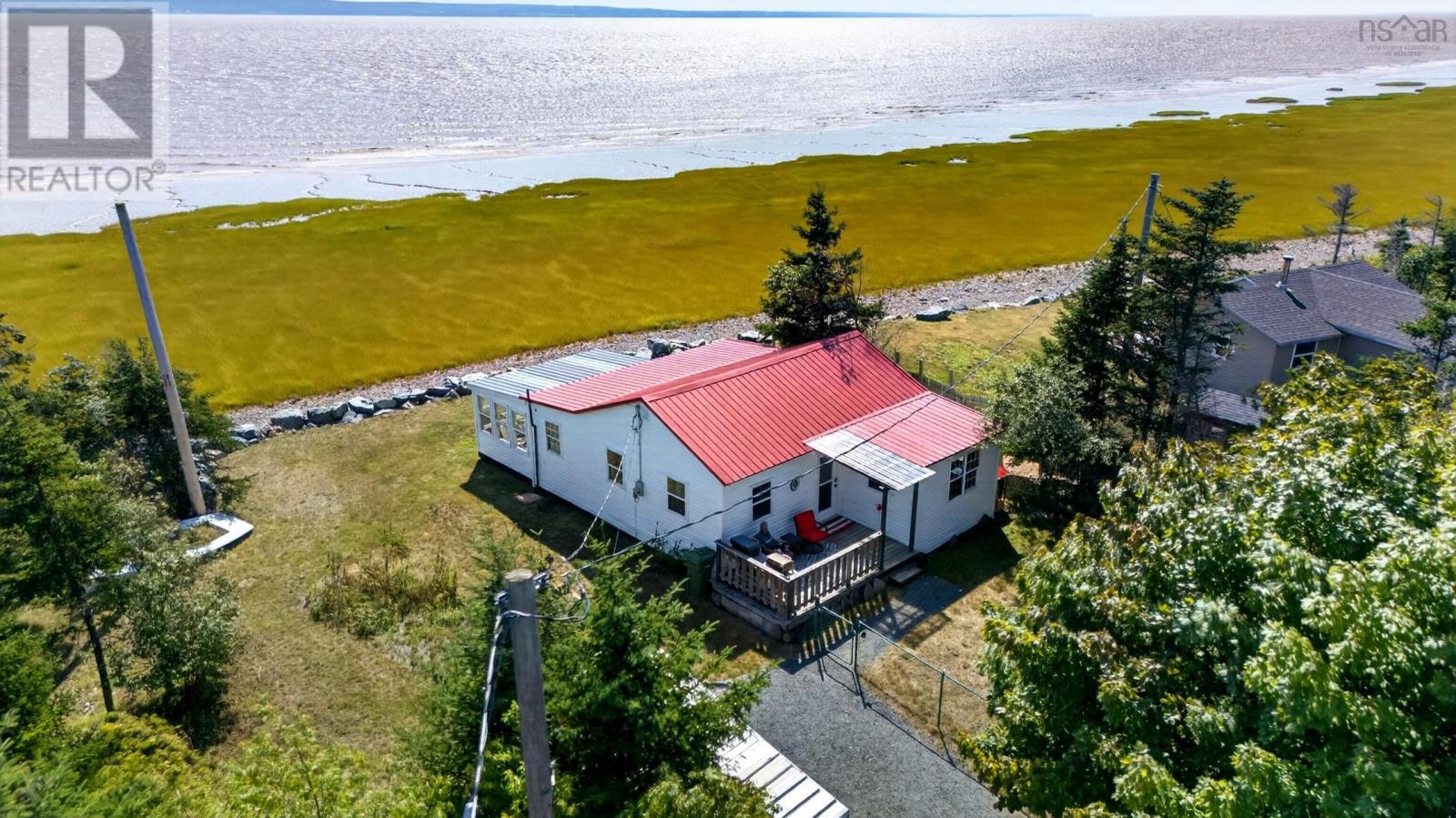 33 Fundy Bay Lane Property Photo 1
