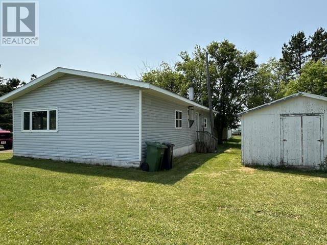 733 Cardinal Property Photo 3