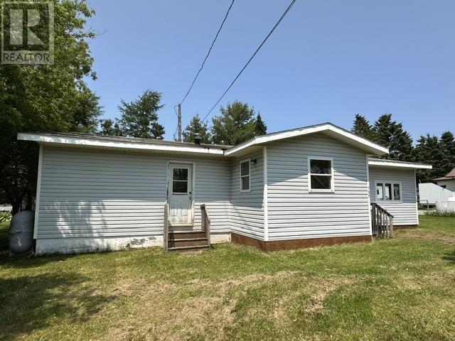 733 Cardinal Property Photo 4