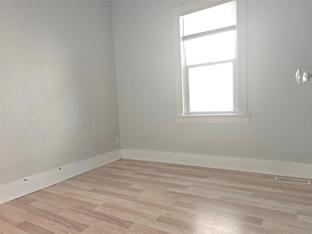 12 St Vital Road Property Photo 6