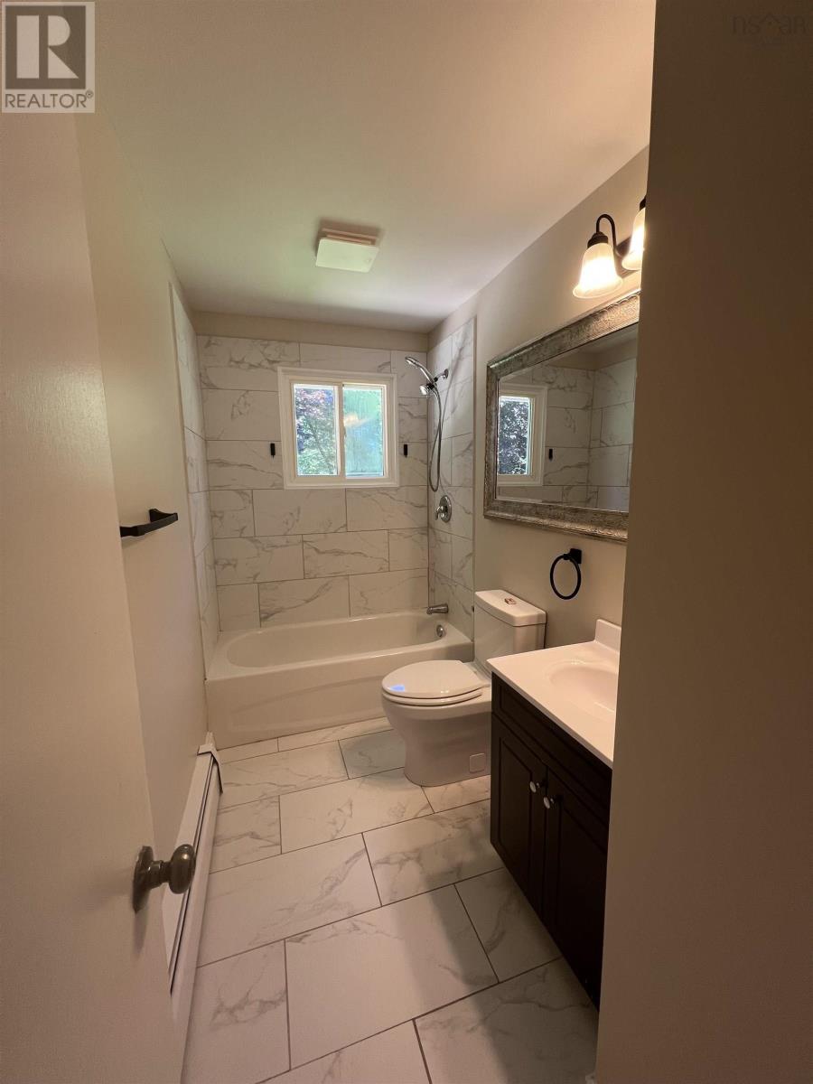 86 Tideview Drive Property Photo 14