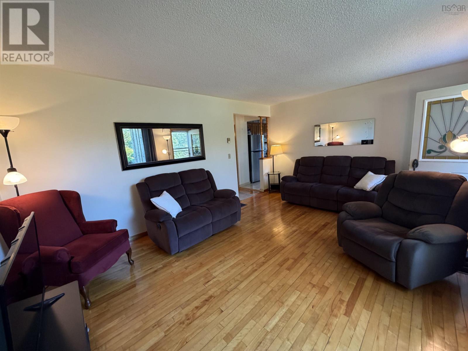 40 Denton Road Property Photo 15