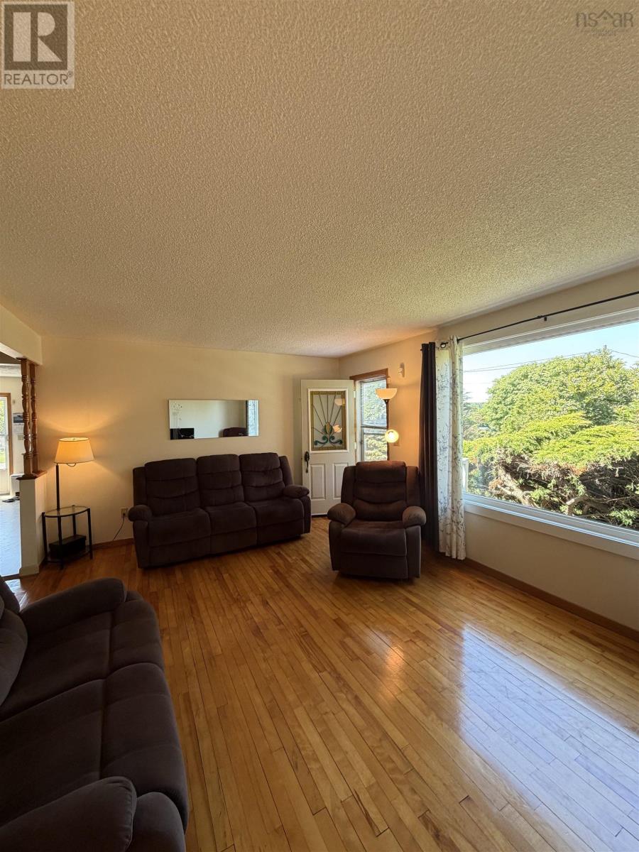 40 Denton Road Property Photo 16
