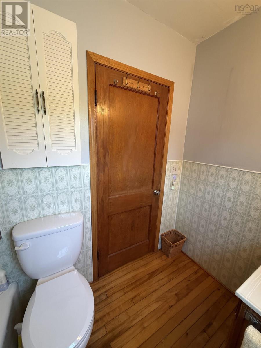 40 Denton Road Property Photo 32