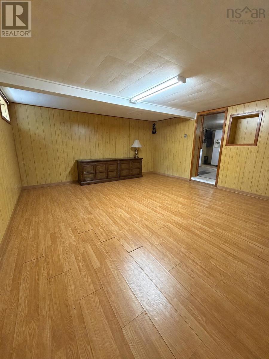 40 Denton Road Property Photo 34