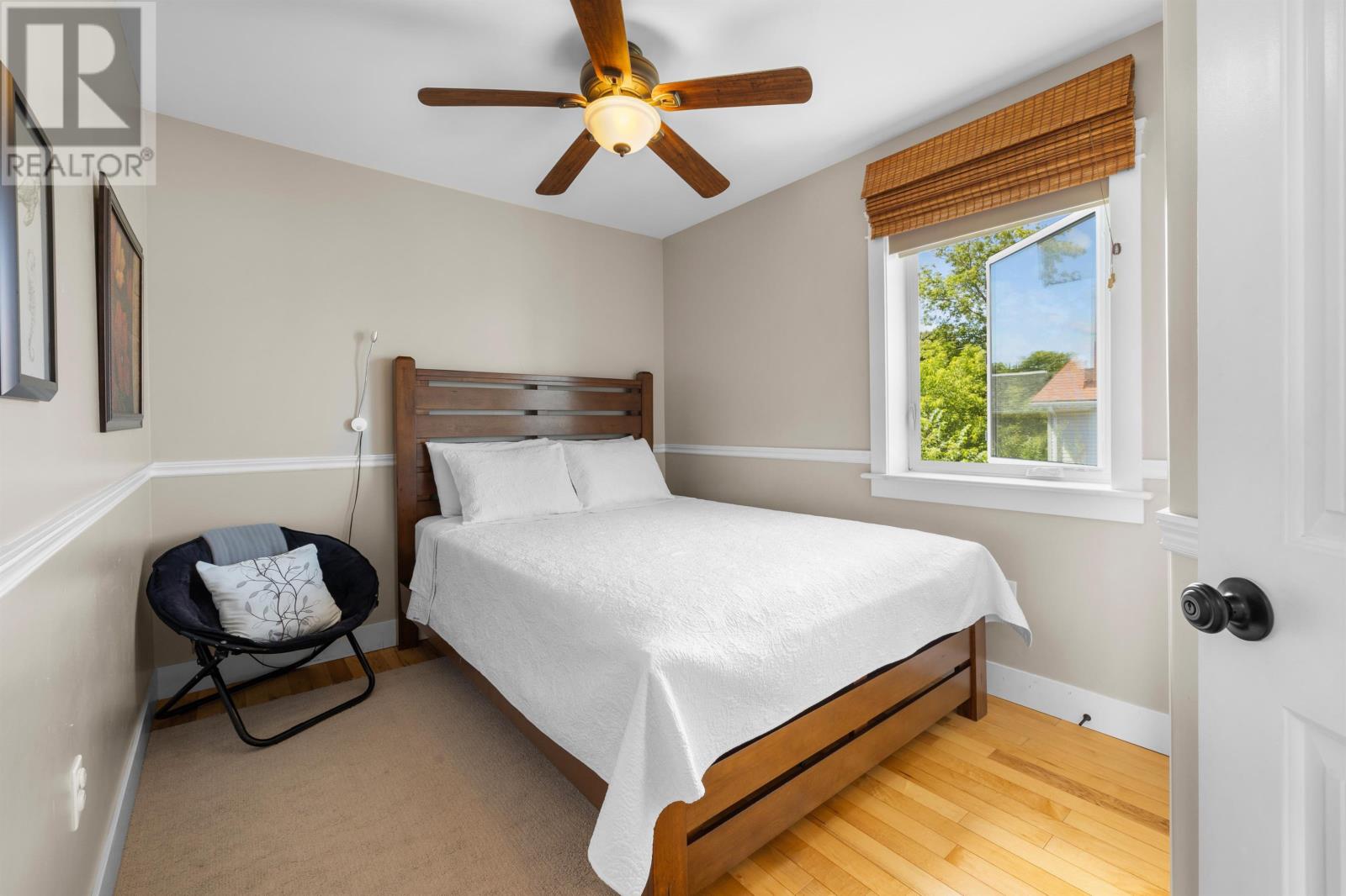 263 King Street Property Photo 18