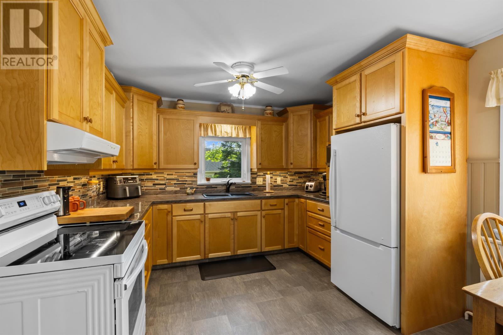 82 Gulfview Crescent Property Photo 12