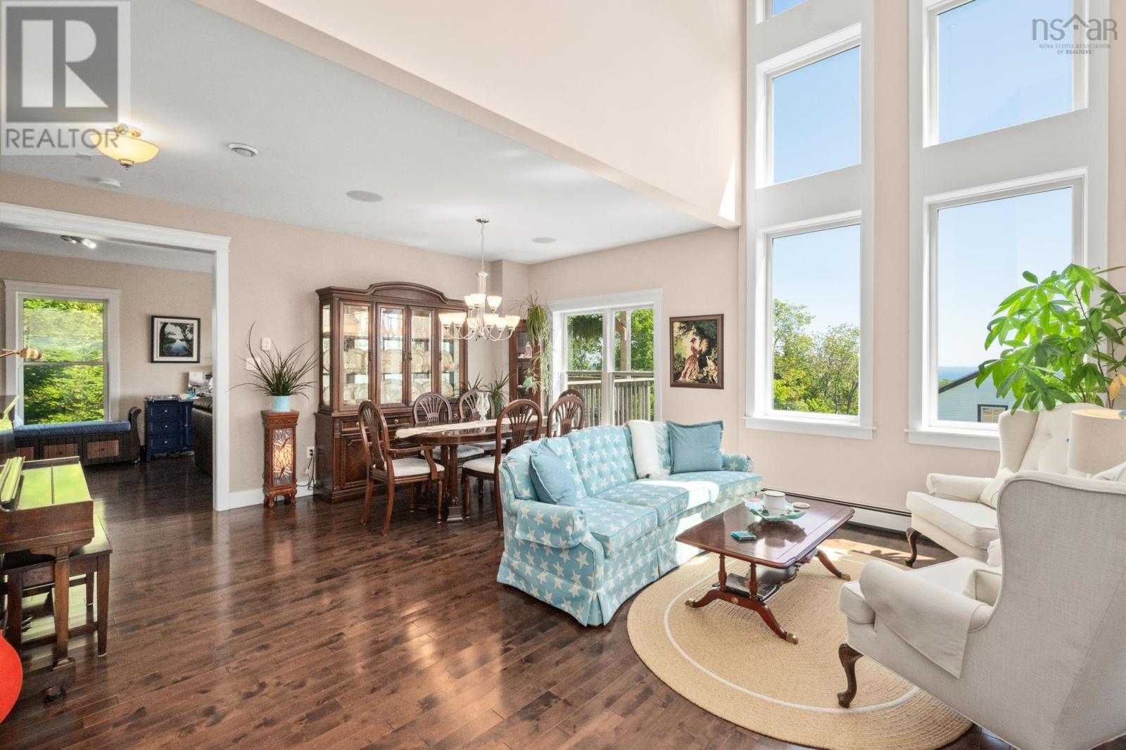 7 Florence Street Property Photo 3