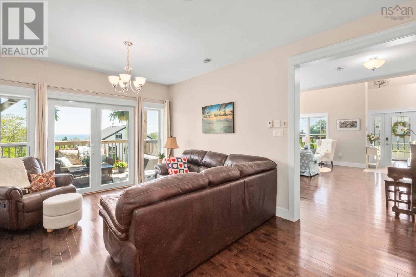 7 Florence Street Property Photo 16