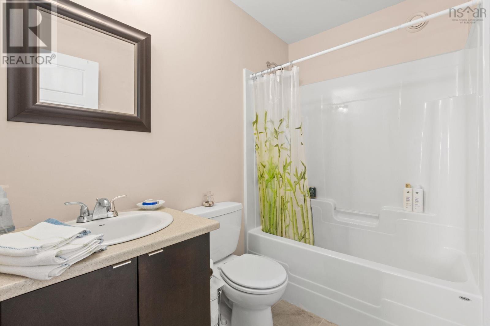 7 Florence Street Property Photo 29