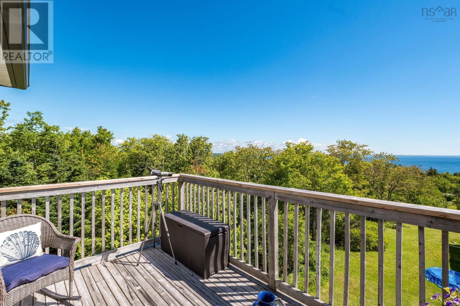 7 Florence Street Property Photo 42