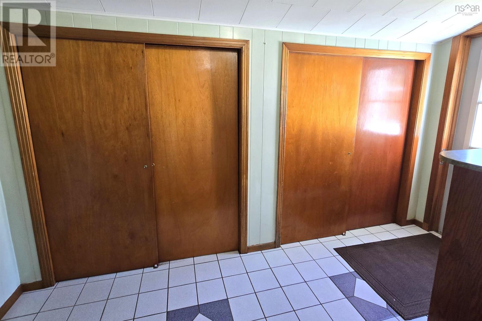 463 Levi Hebb Road Property Photo 6