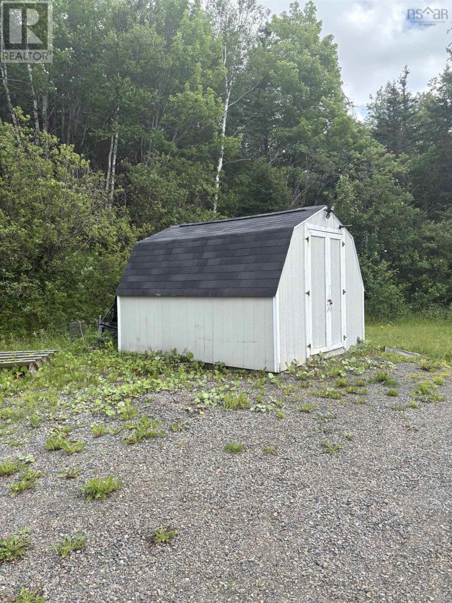 4367 Highway 105 Highway Property Photo 3