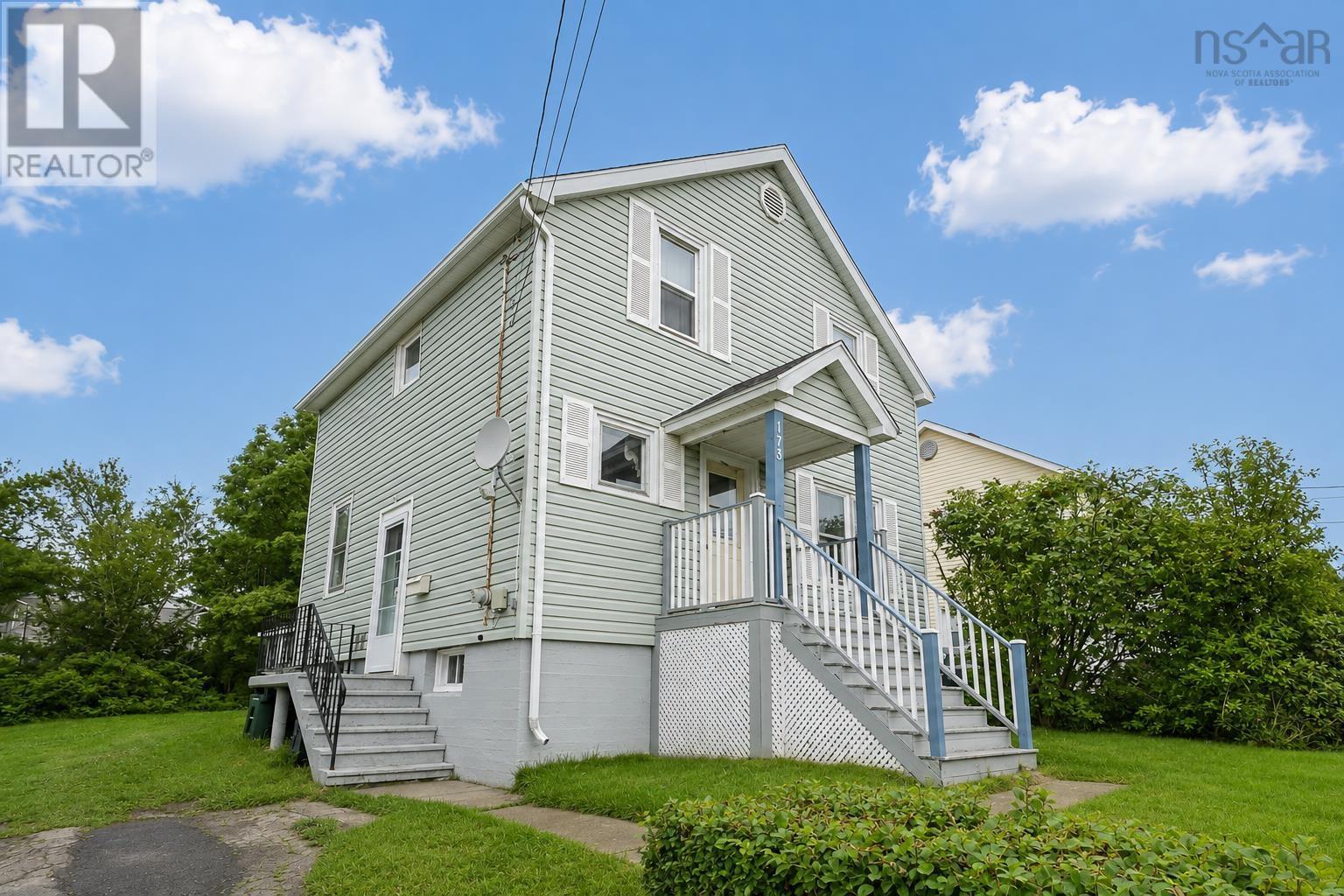 173 Cabot Street Property Photo 2