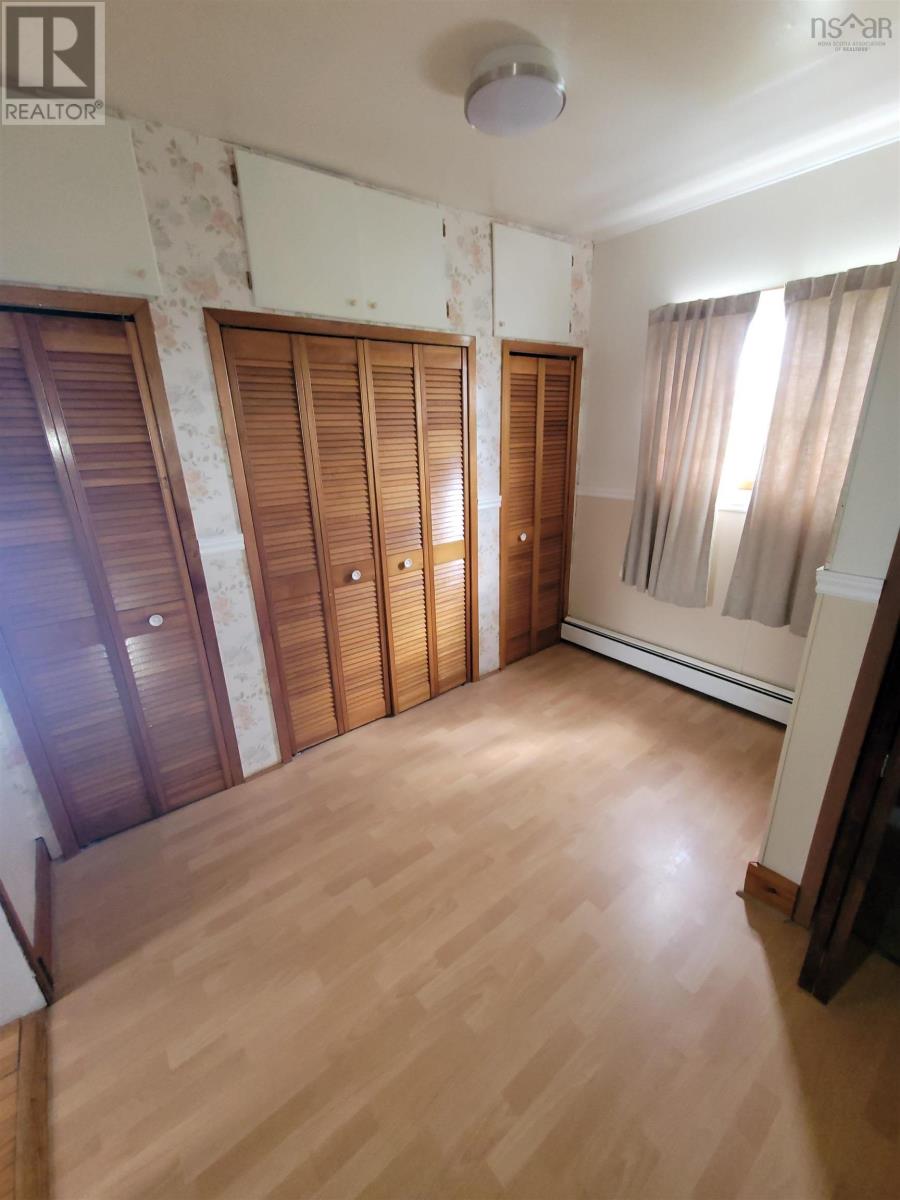 2 Davis Street Property Photo 11
