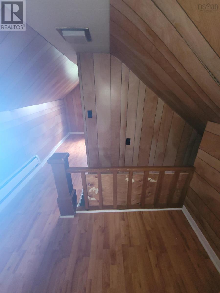 2 Davis Street Property Photo 16