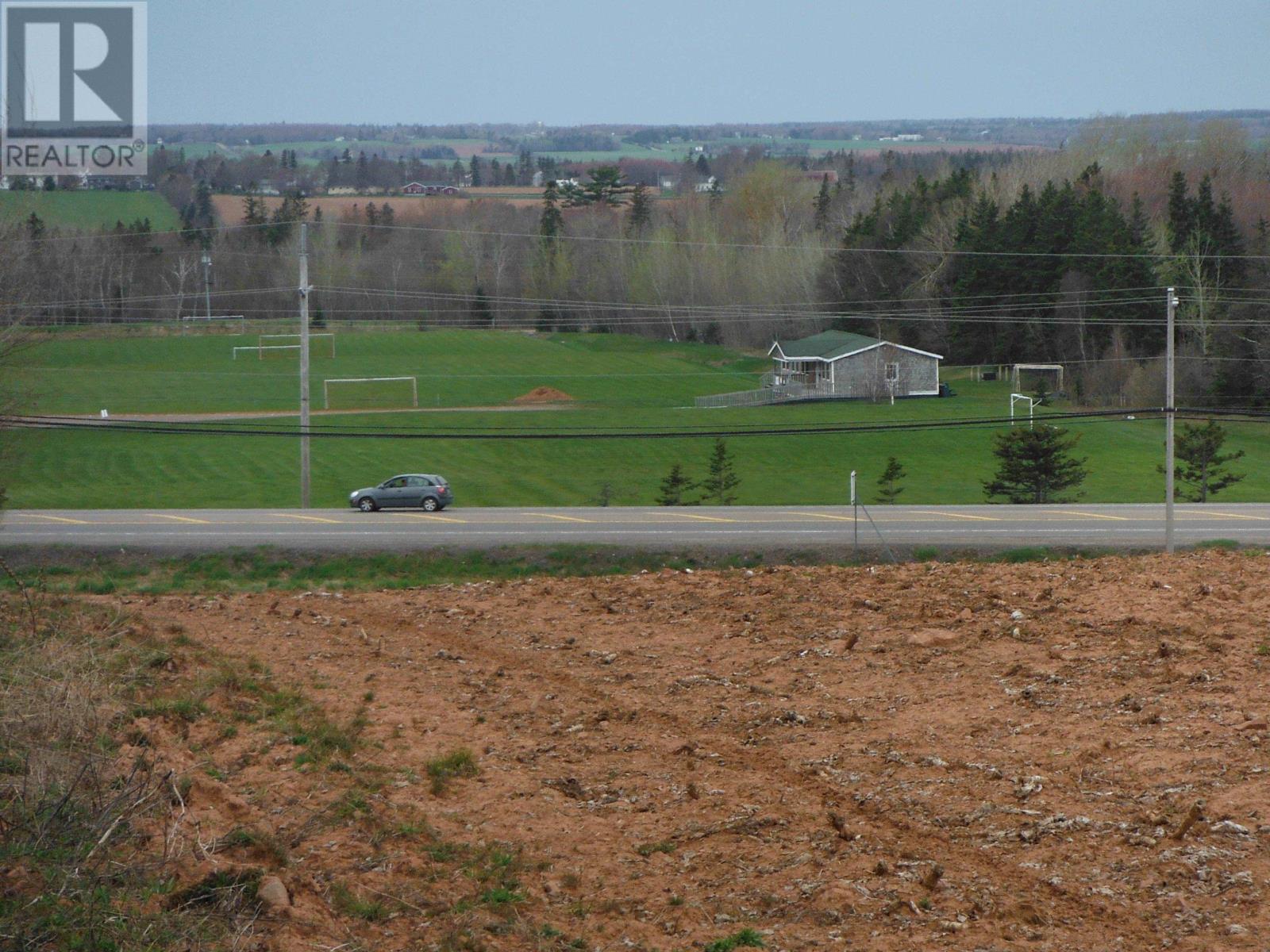 Trans Canada Highway Property Photo 19