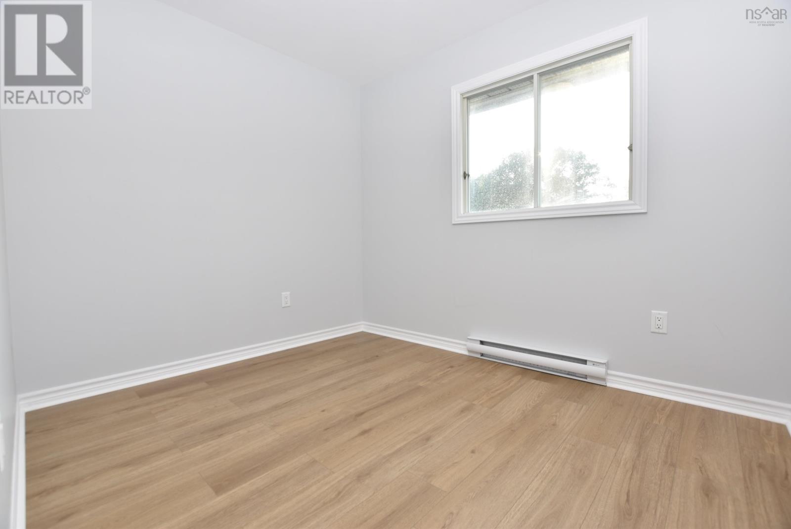 33 Denneb Crescent Property Photo 19