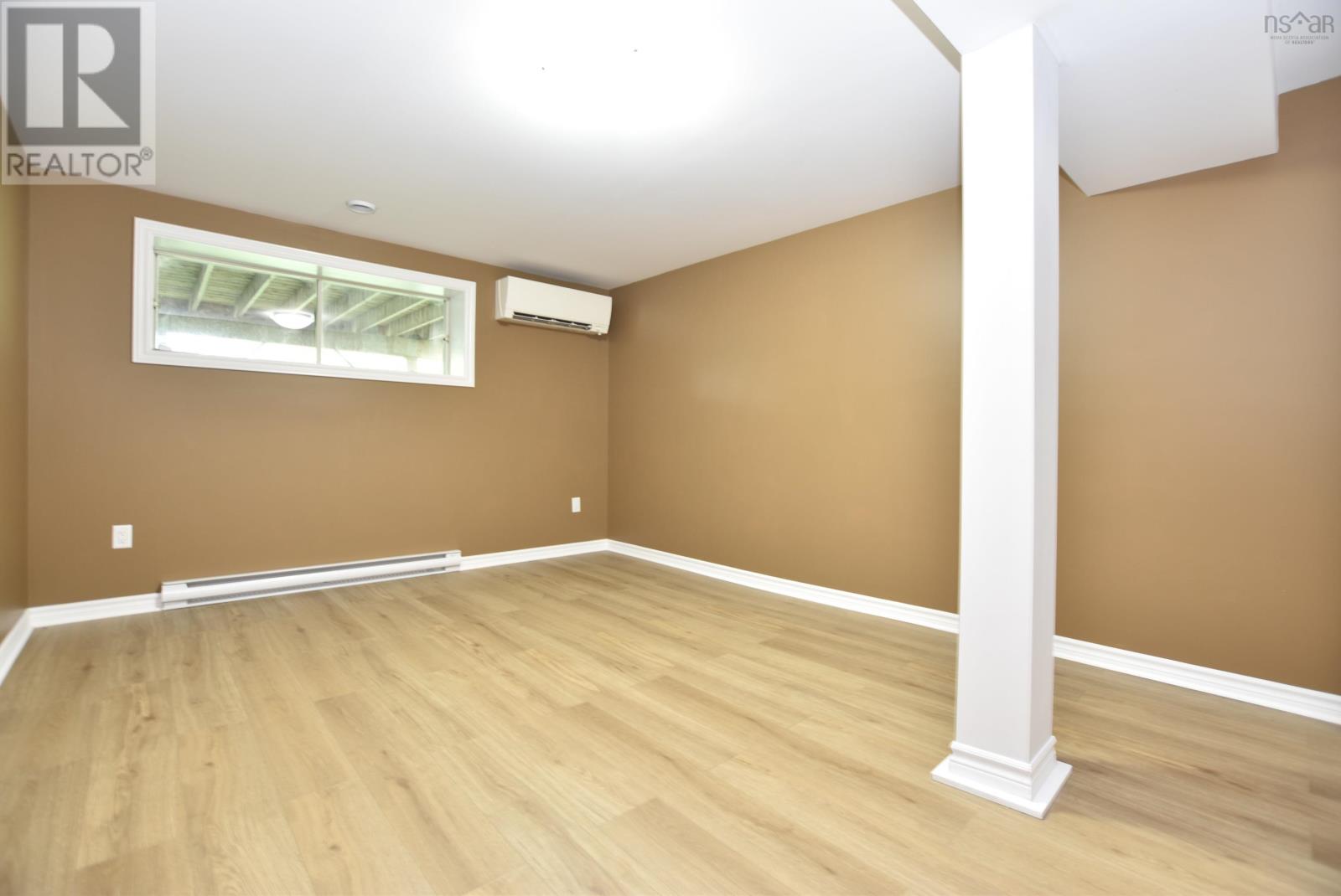 33 Denneb Crescent Property Photo 25