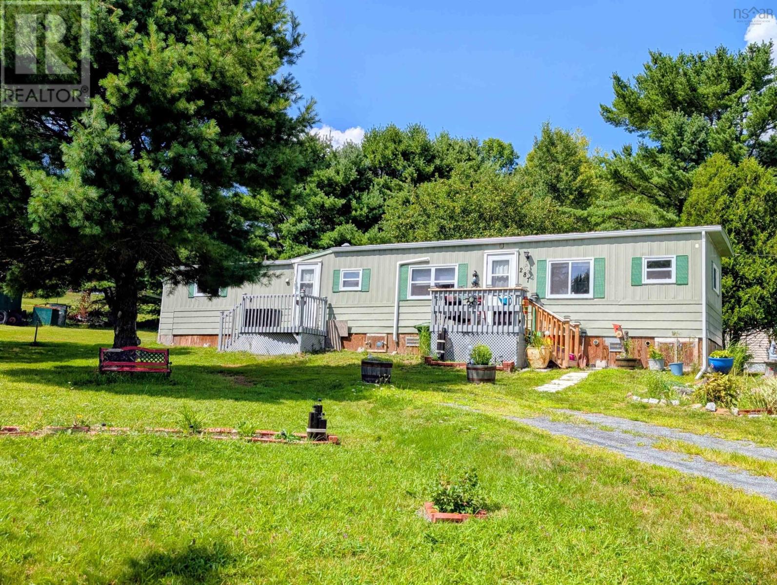 287 Leary Fraser Road Property Photo 1