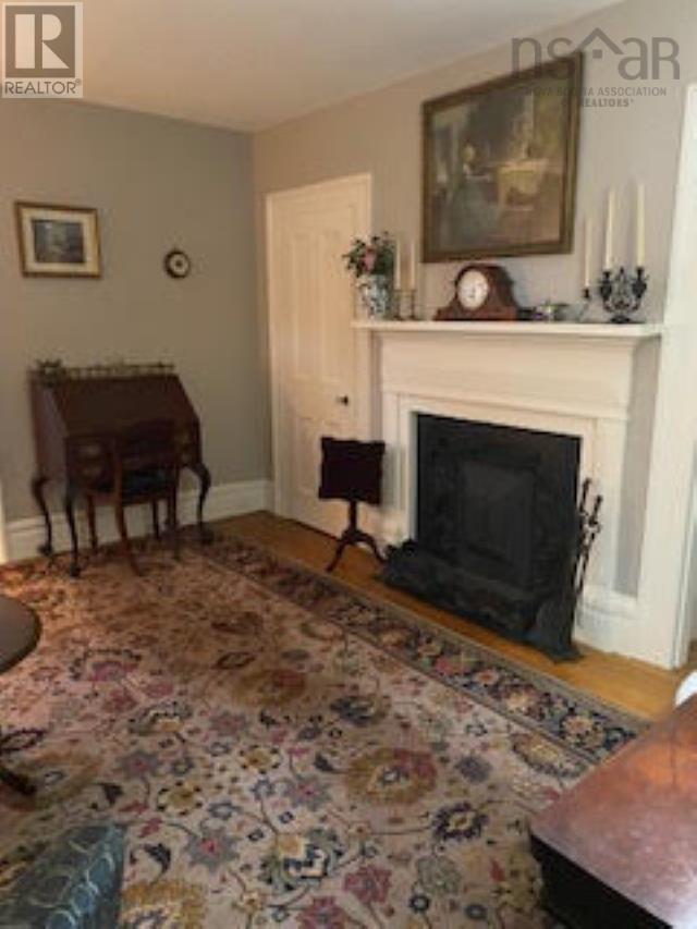 86 Queen Street Property Photo 15