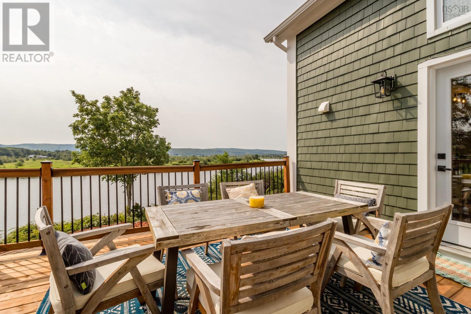 7772 Highway 1 Property Photo 5