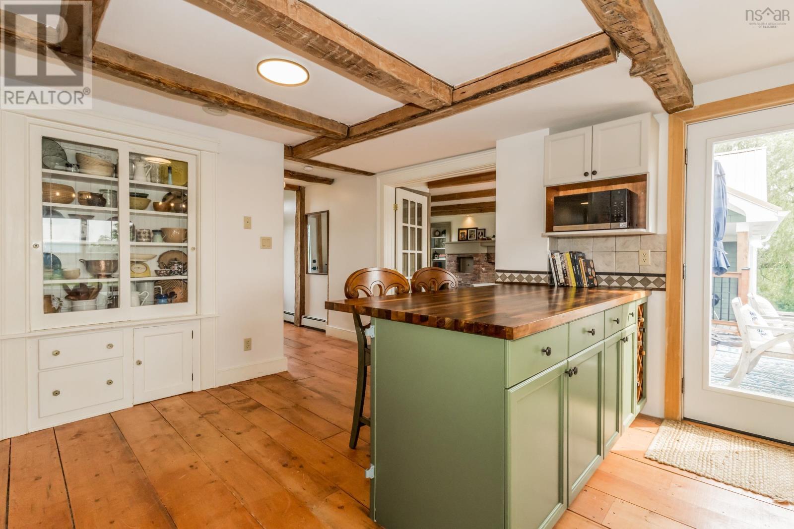 7772 Highway 1 Property Photo 17