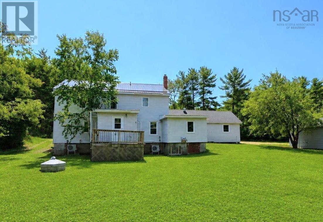 7402 3 Highway Property Photo 5
