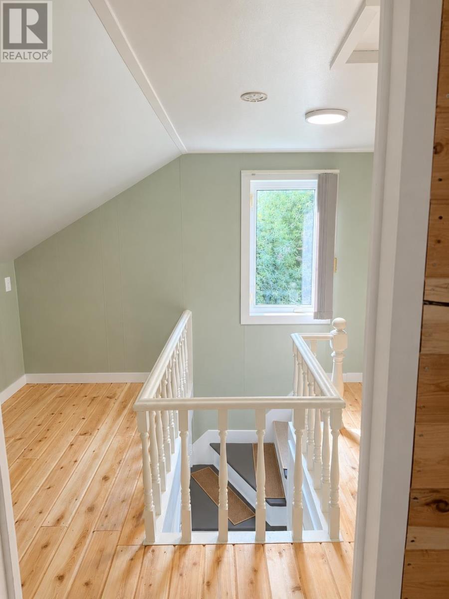 35802 Western Road Property Photo 15
