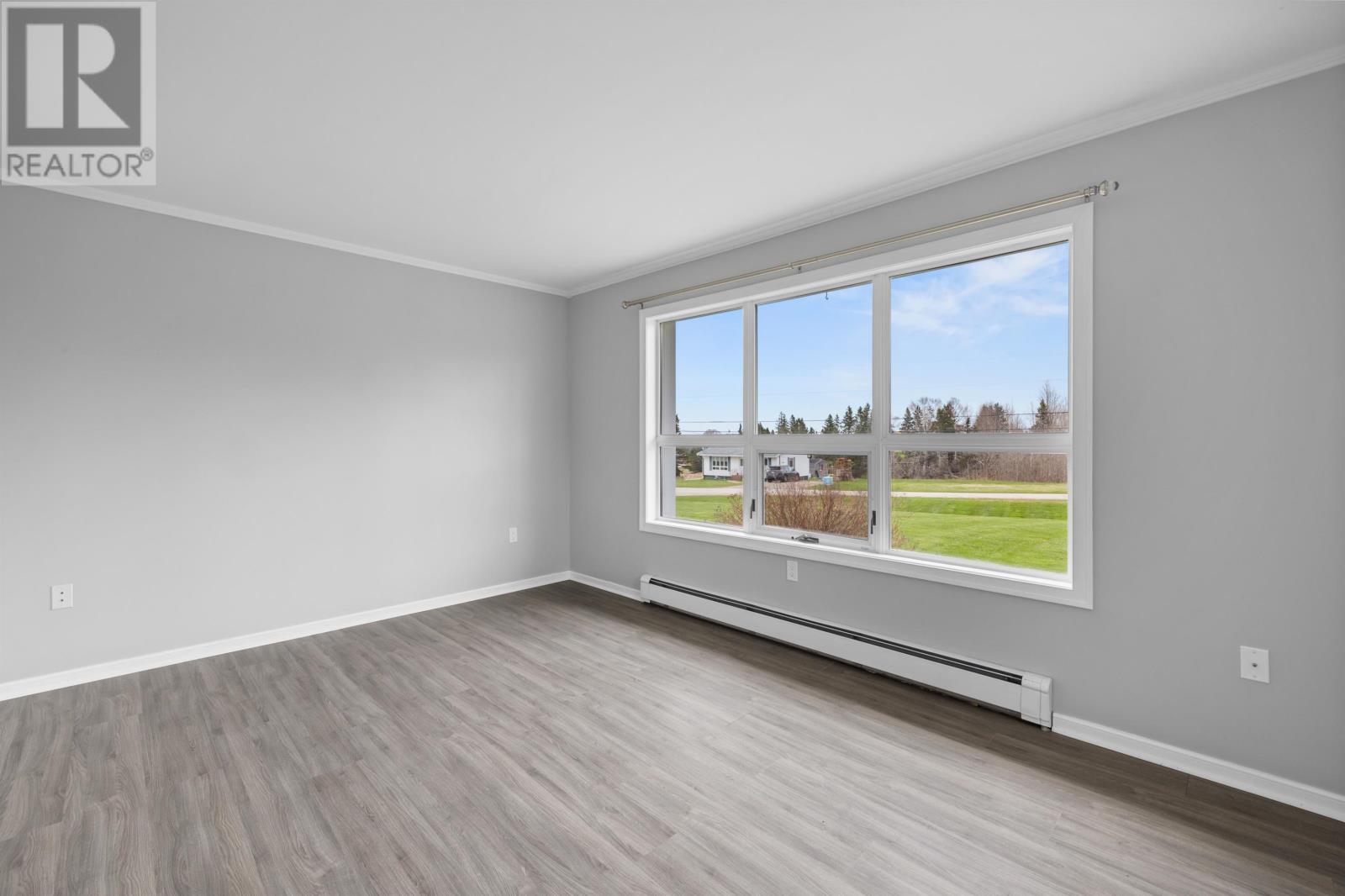 7 Bayview Crescent Property Photo 3
