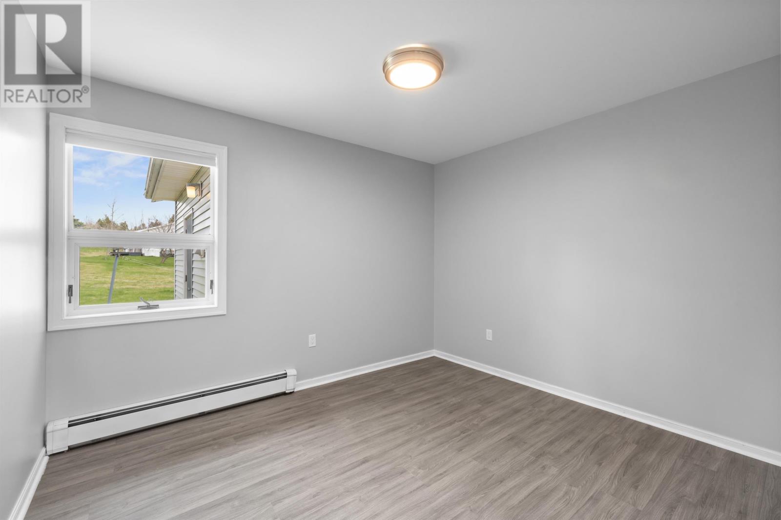 7 Bayview Crescent Property Photo 9
