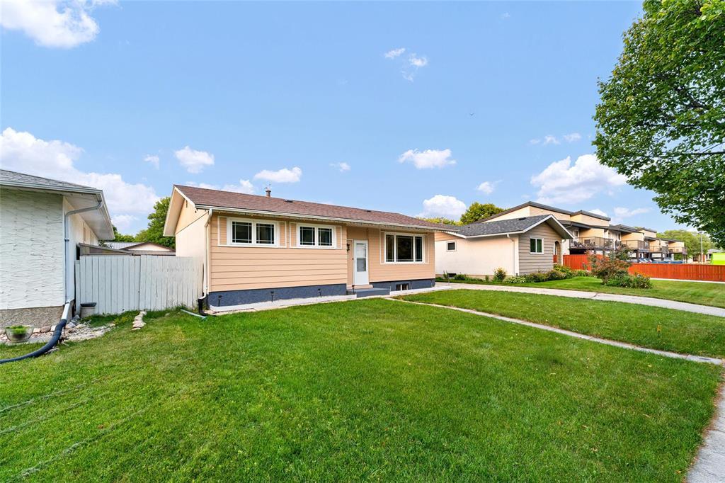 311 Antrim Road Property Photo 3