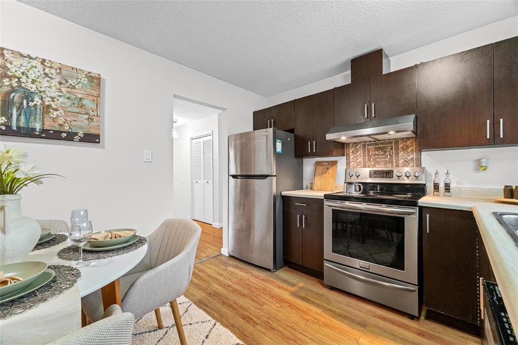 311 Antrim Road Property Photo 10