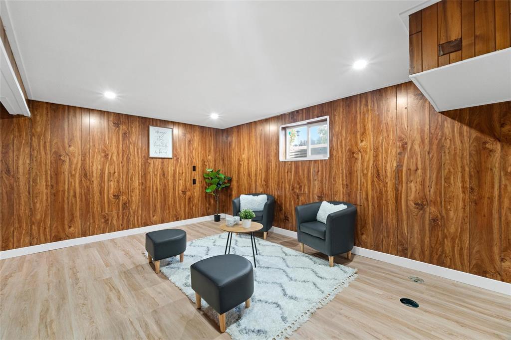 311 Antrim Road Property Photo 23