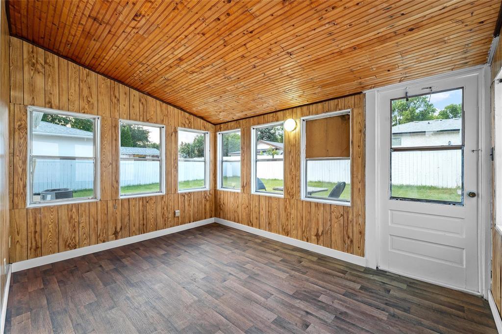 311 Antrim Road Property Photo 34