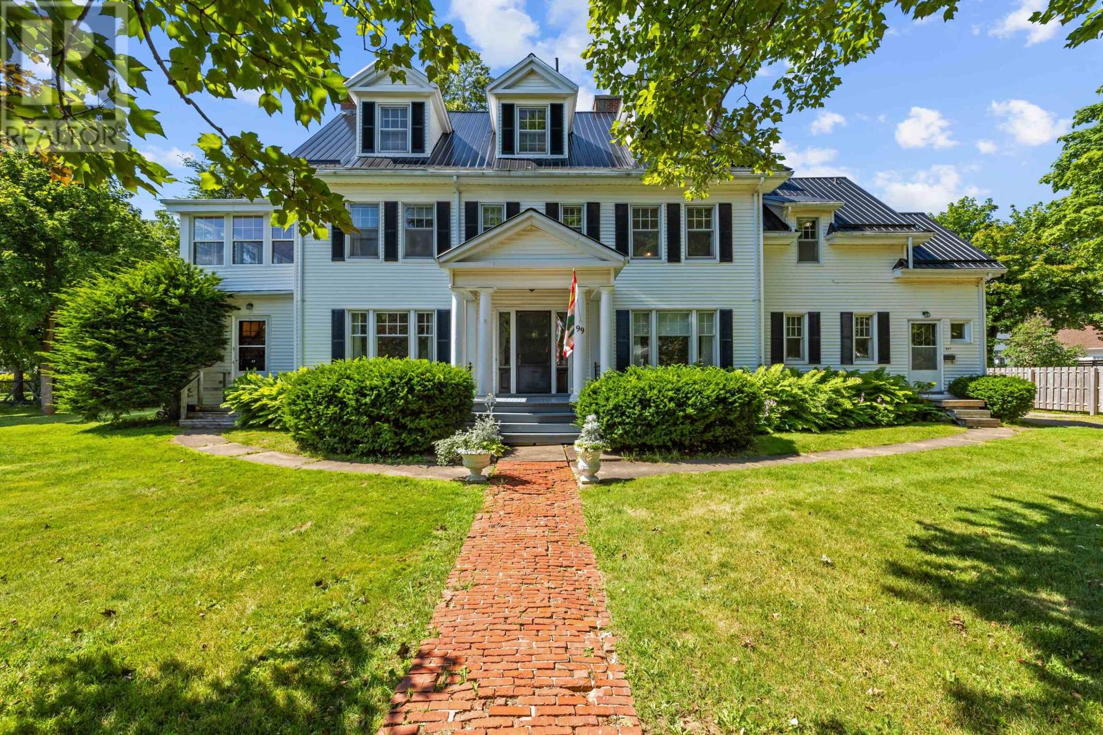 99 North River Road