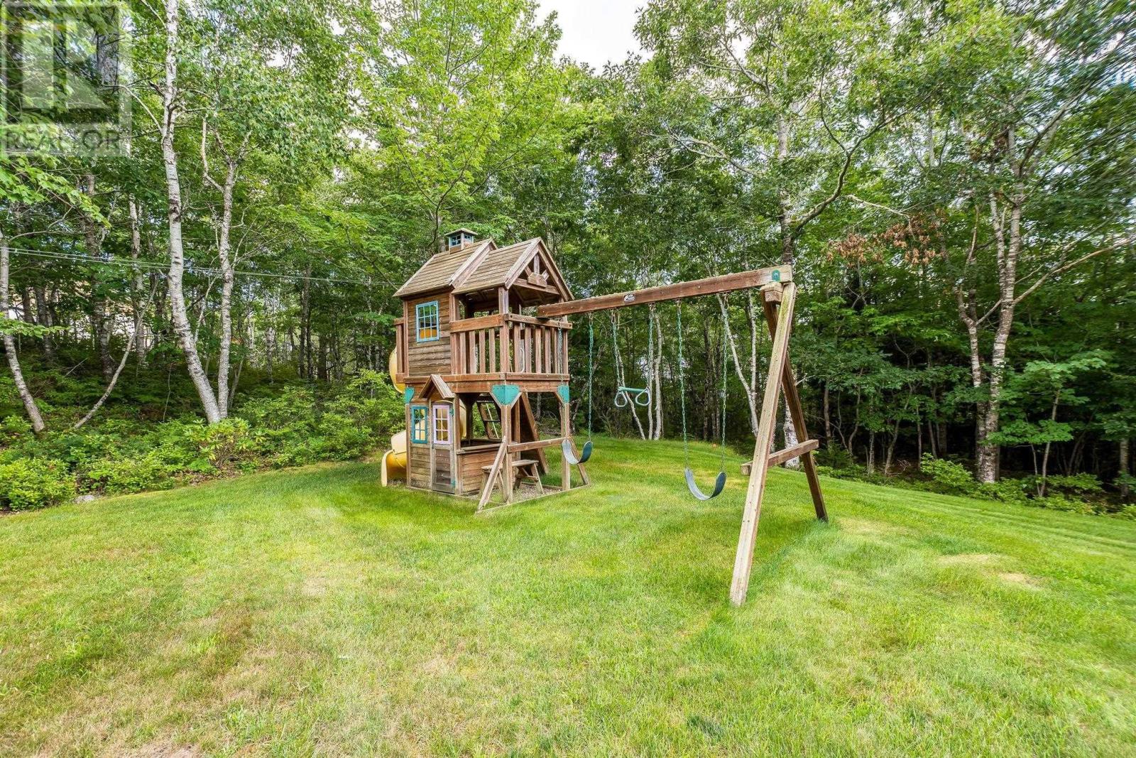 95 Hurshman Drive Property Photo 43