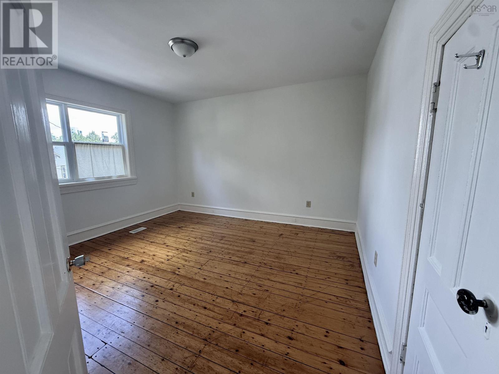6312 Chebucto Road Property Photo 15