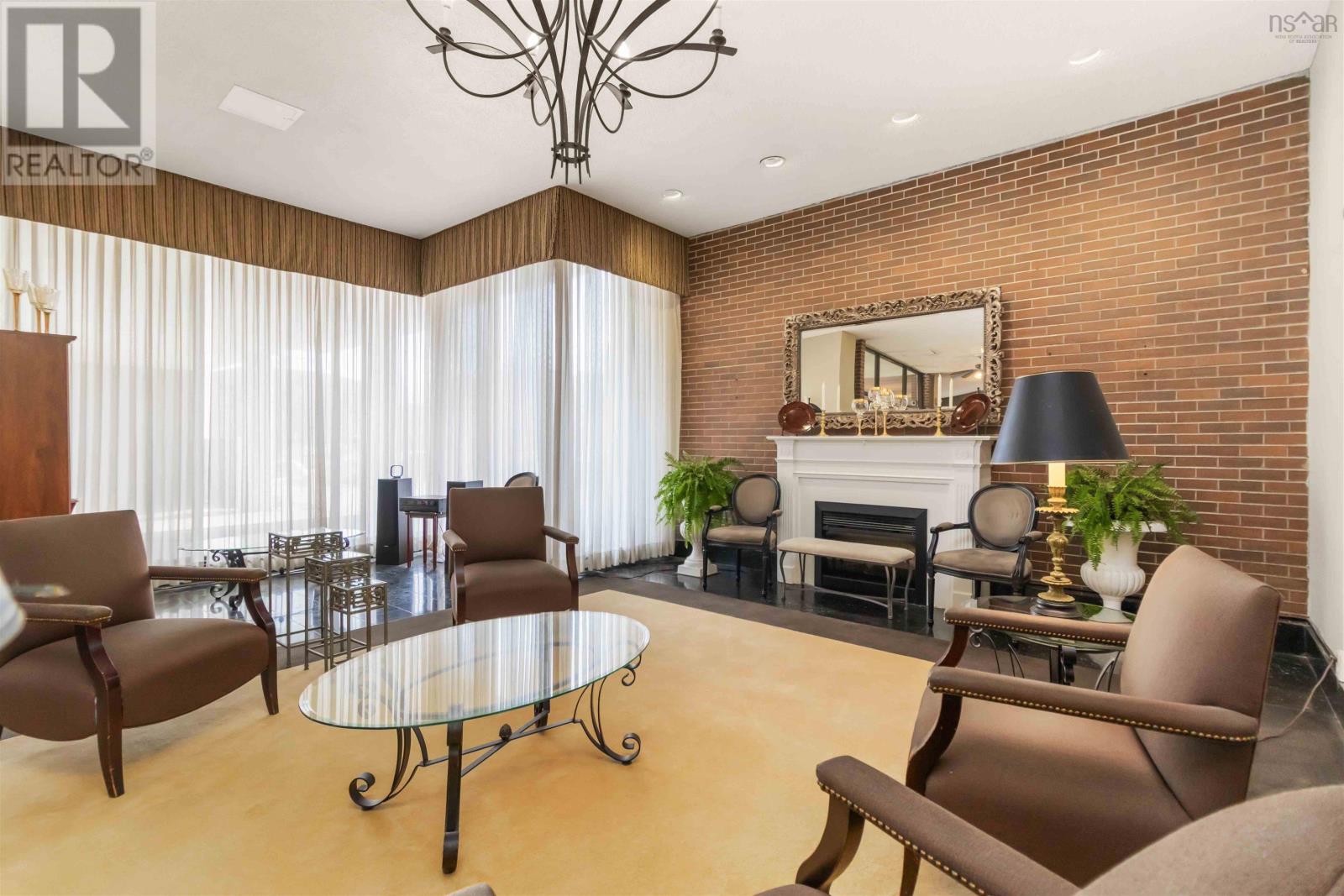 1601 5959 Spring Garden Road Property Photo 11
