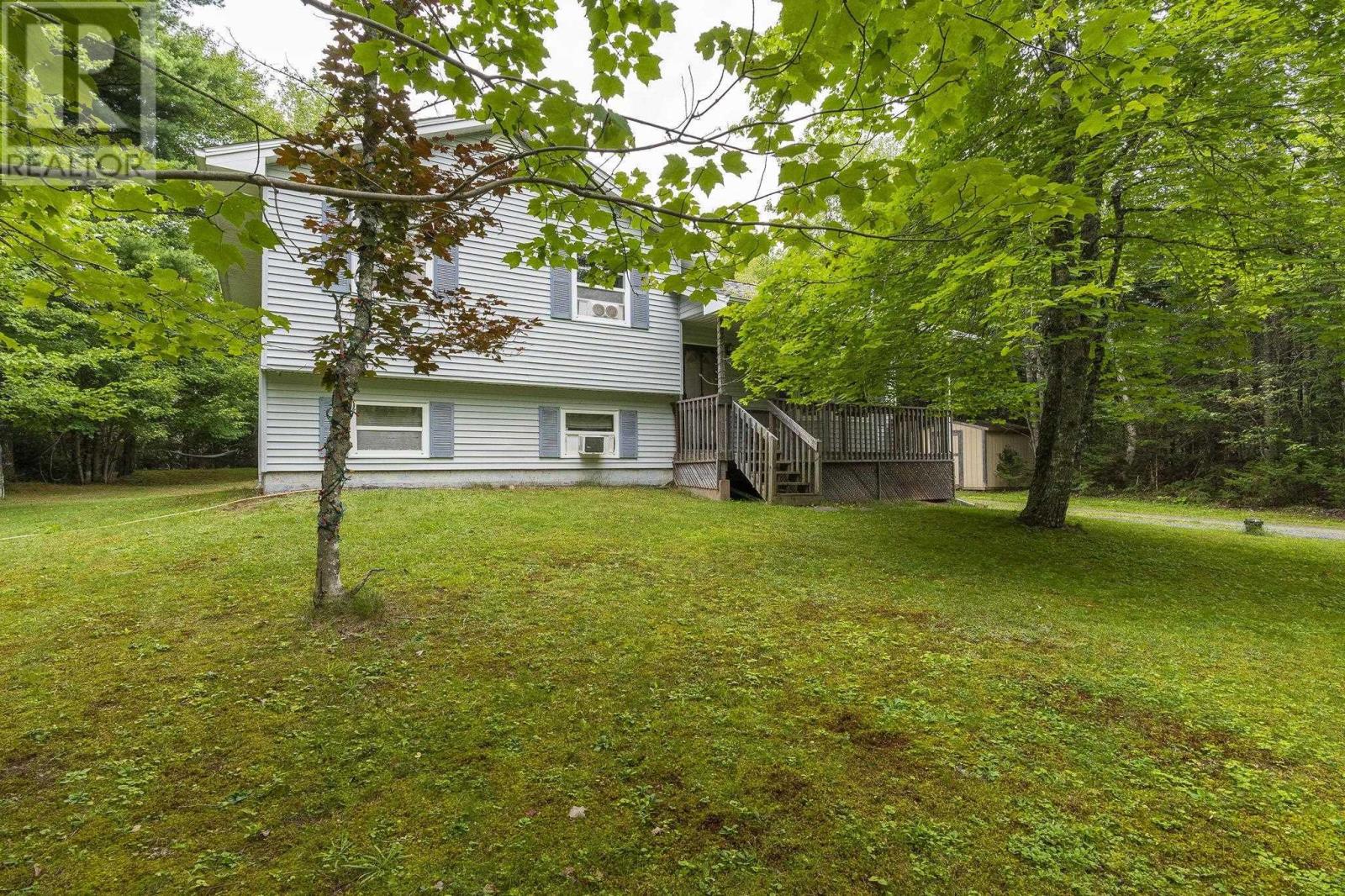 9 Pine Street Property Photo 2
